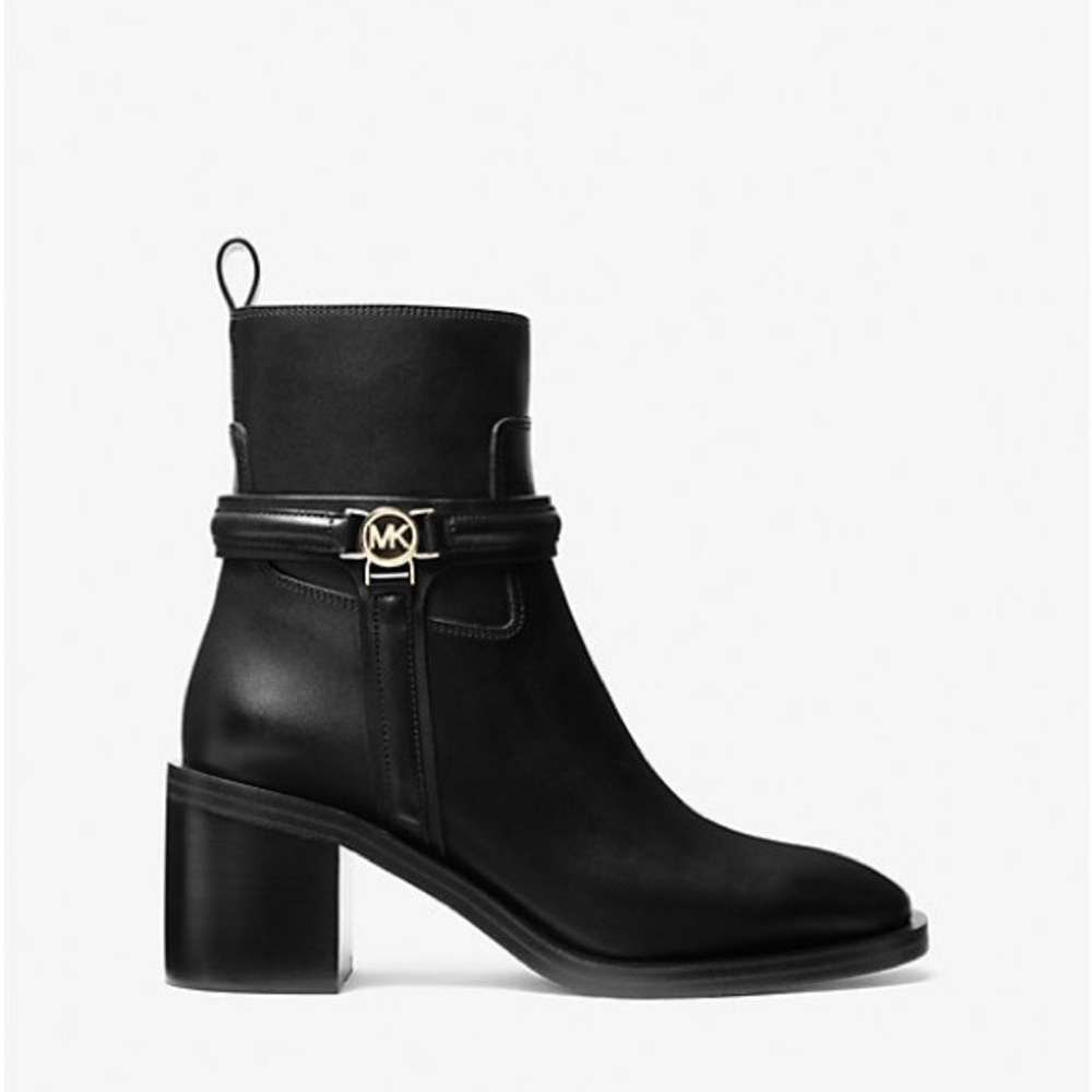 Brand New Michael Kors Mindy Leather Ankle Boot Size 8